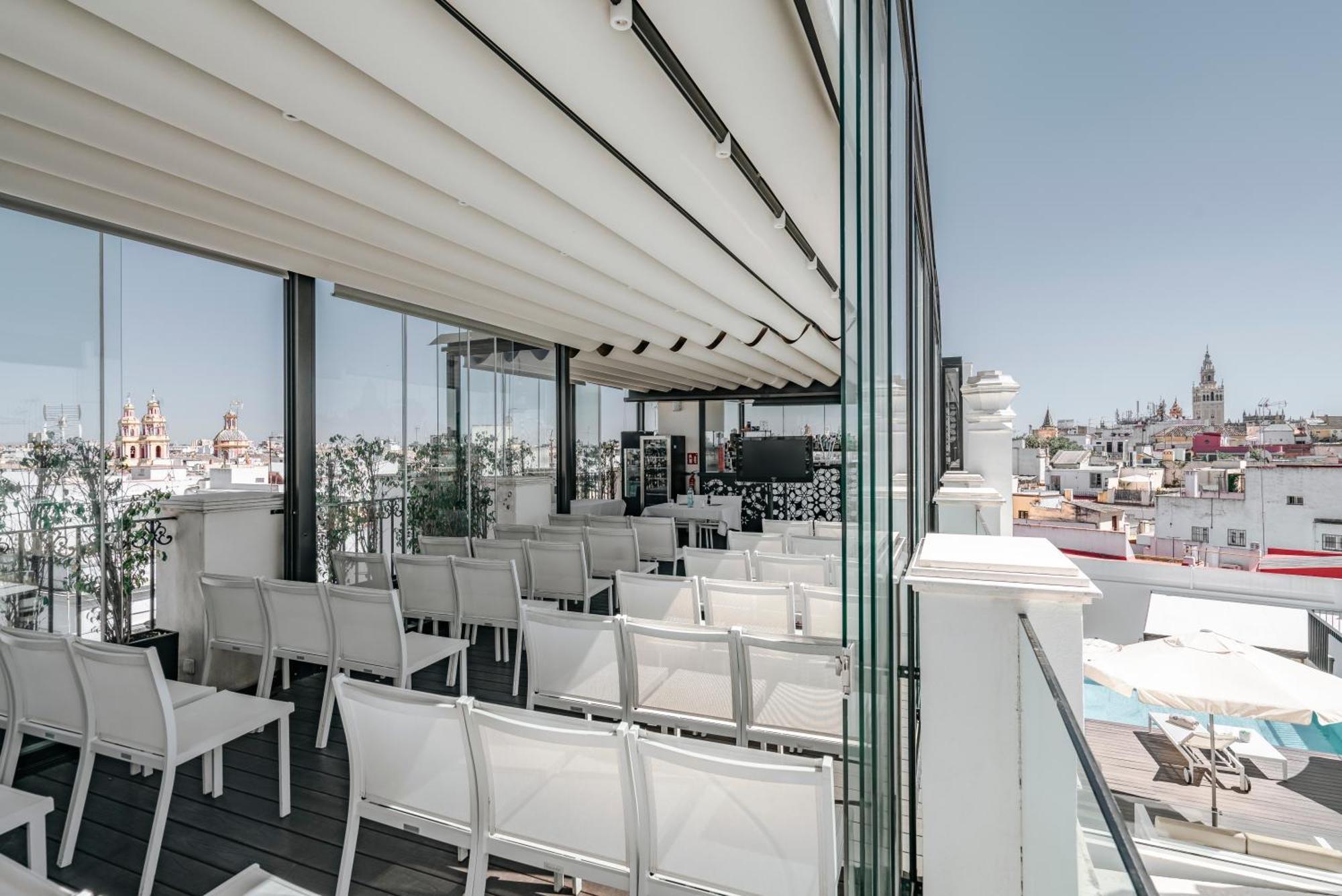 Hotel Vincci Seleccion Unuk 5 Gl Siviglia Esterno foto