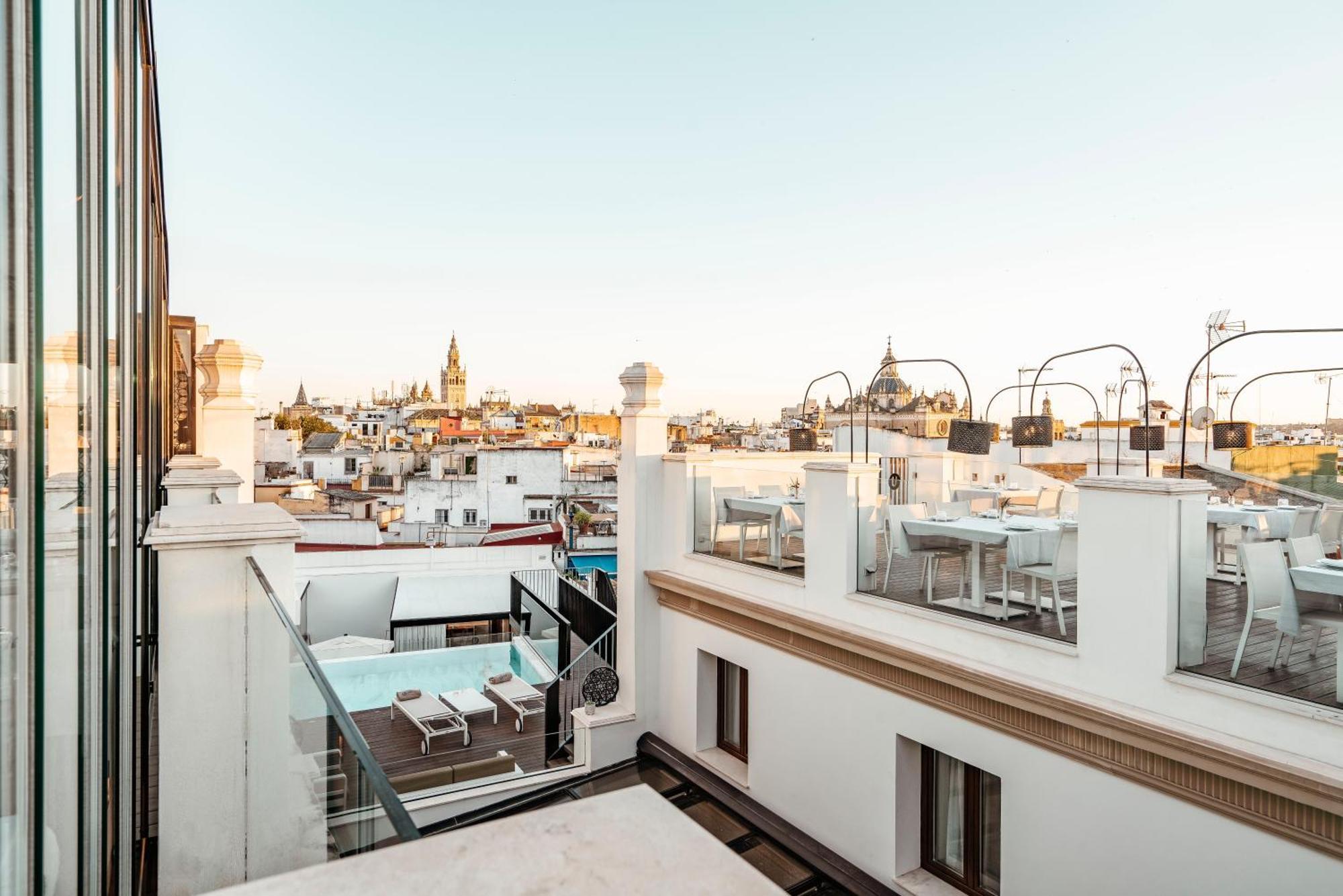 Hotel Vincci Seleccion Unuk 5 Gl Siviglia Esterno foto
